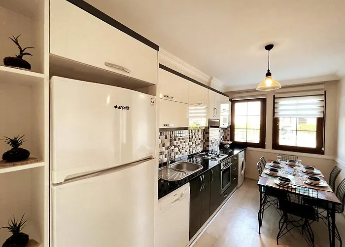 Apartman Modern For 6 People In Center Fethiye