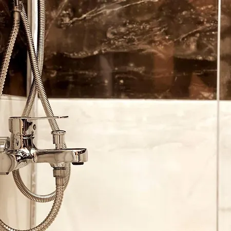 Апартаменты Modern For 6 People In Center *