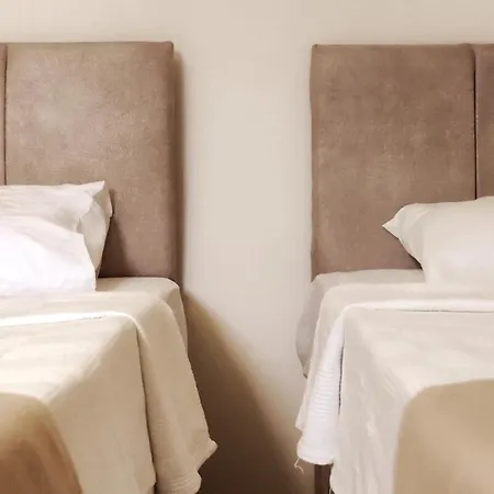 Апартаменты Modern For 6 People In Center