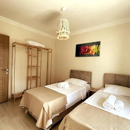 Apartamento Modern For 6 People In Center Fethiye