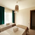 Modern For 6 People In Center Διαμέρισμα *