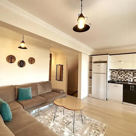 Modern For 6 People In Center * Φετιγιέ